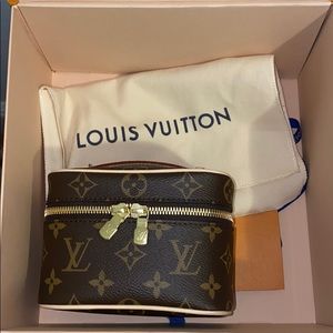 Louis Vuitton Nice nano brand new